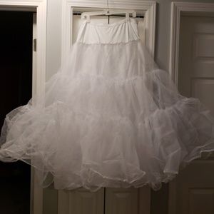David's Bridal Intimates & Sleepwear - Ballgown slip David's Bridal Intimates & Sleepwear - Ballgown slip